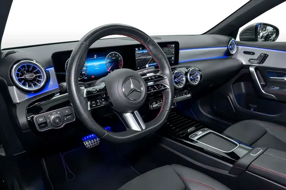 0% DP | AED 1,940 P/M | EMC Mercedes-Benz Warranty - Image 10