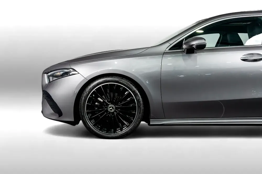 0% DP | AED 1,940 P/M | EMC Mercedes-Benz Warranty - Image 6