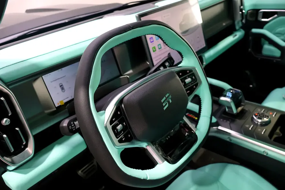 2025!! Jetour T2 || Defender Body Kit || 5 years Warranty || star roof || Interior Tiffany Blue - Image 7
