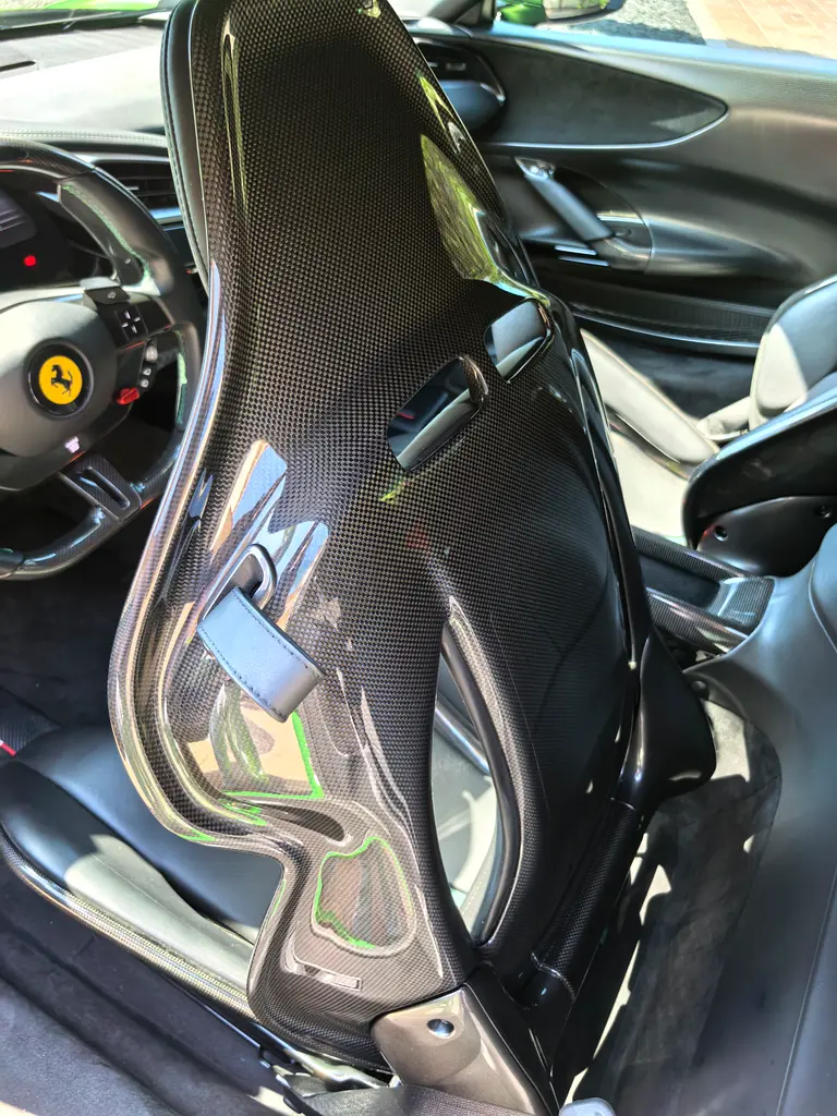 Ferrari SF90 Assetto Fiorano GCC Specs Warranty and service contract - Image 6