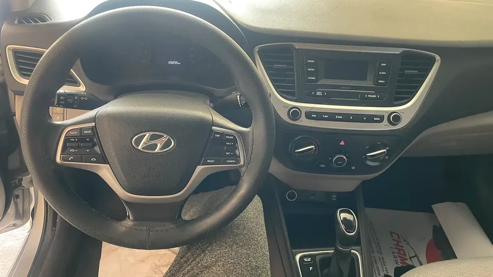2021 Accent - Image 11