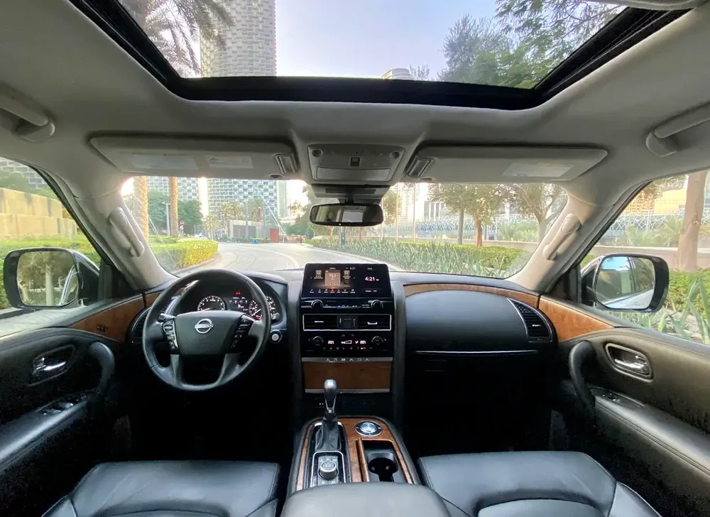 Nissan Armada SL 2021 - American Specs - GCC Car - Image 6
