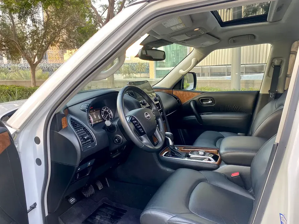 Nissan Armada SL 2021 - American Specs - GCC Car - Image 7