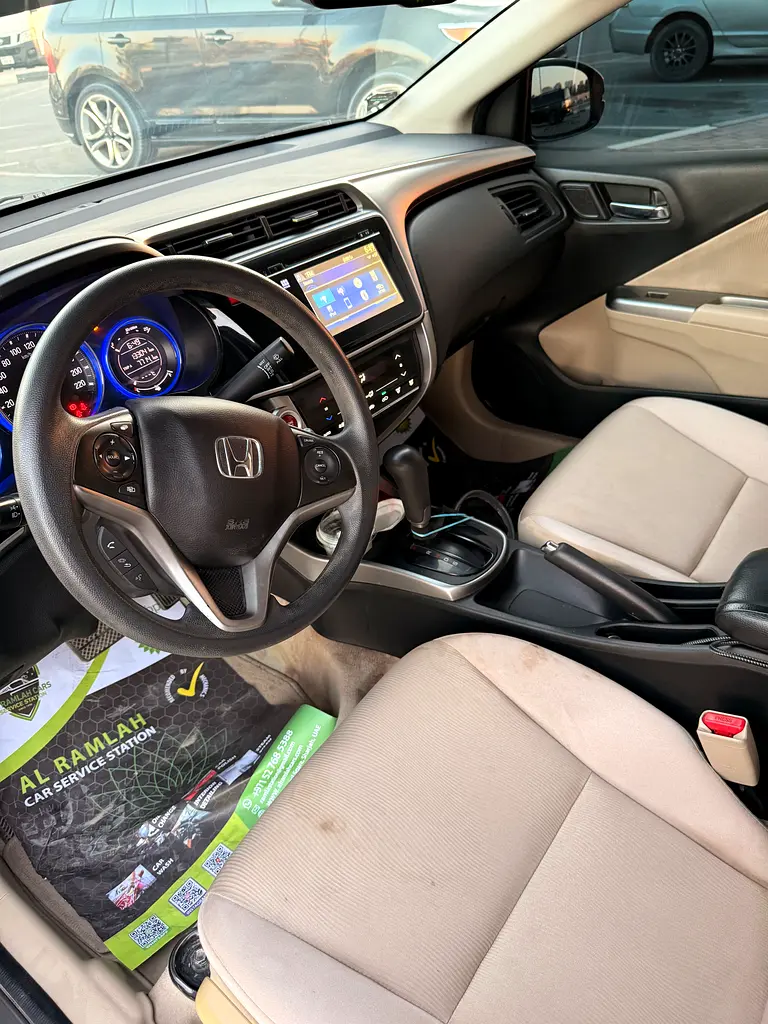 Honda City 2017 LX Sport - GCC Specs - Excellent Condition - Image 13