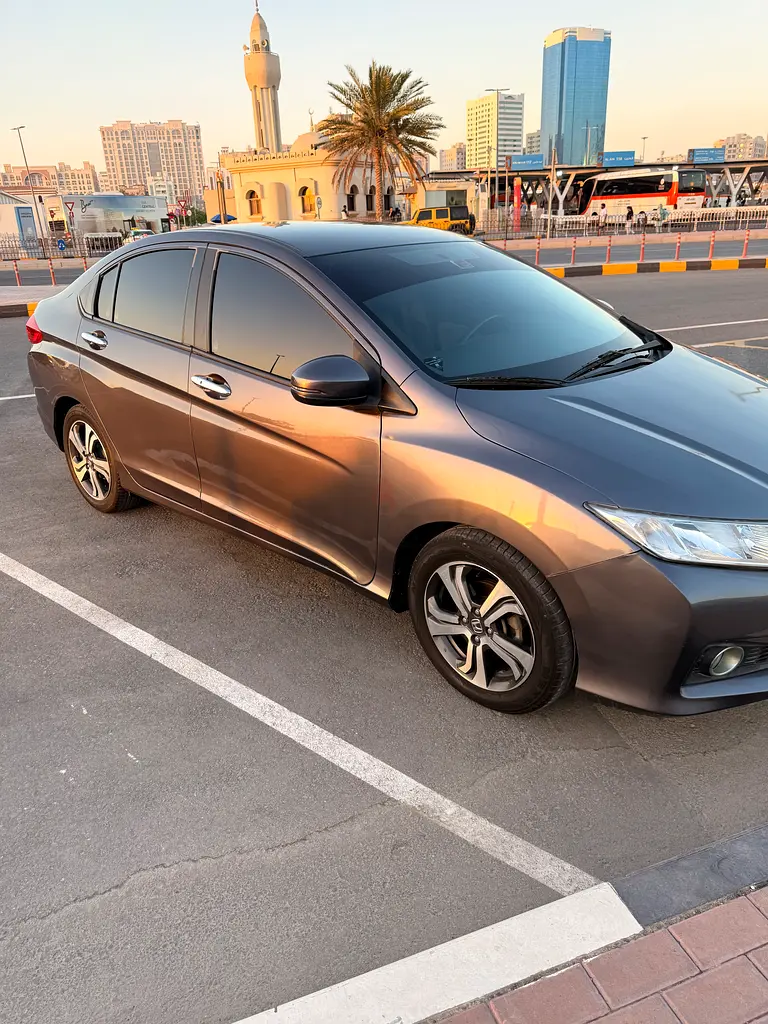 Honda City 2017 LX Sport - GCC Specs - Excellent Condition - Image 9