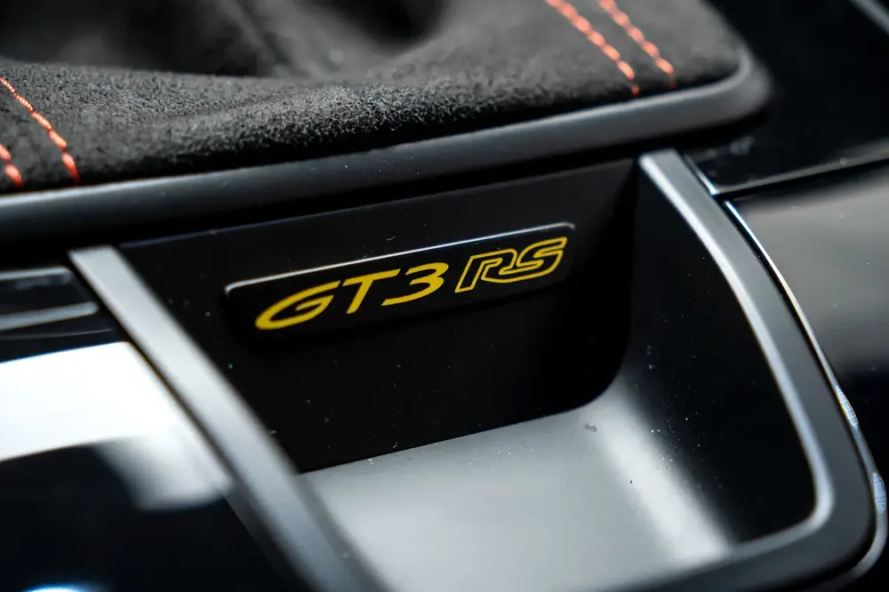 GCC SPECS AL NABOODAH WARRANTY 2024 PORSCHE 911 GT3 RS WEISSACH PACKAGE PCCB + MAGNESIUM WHEELS - Image 10