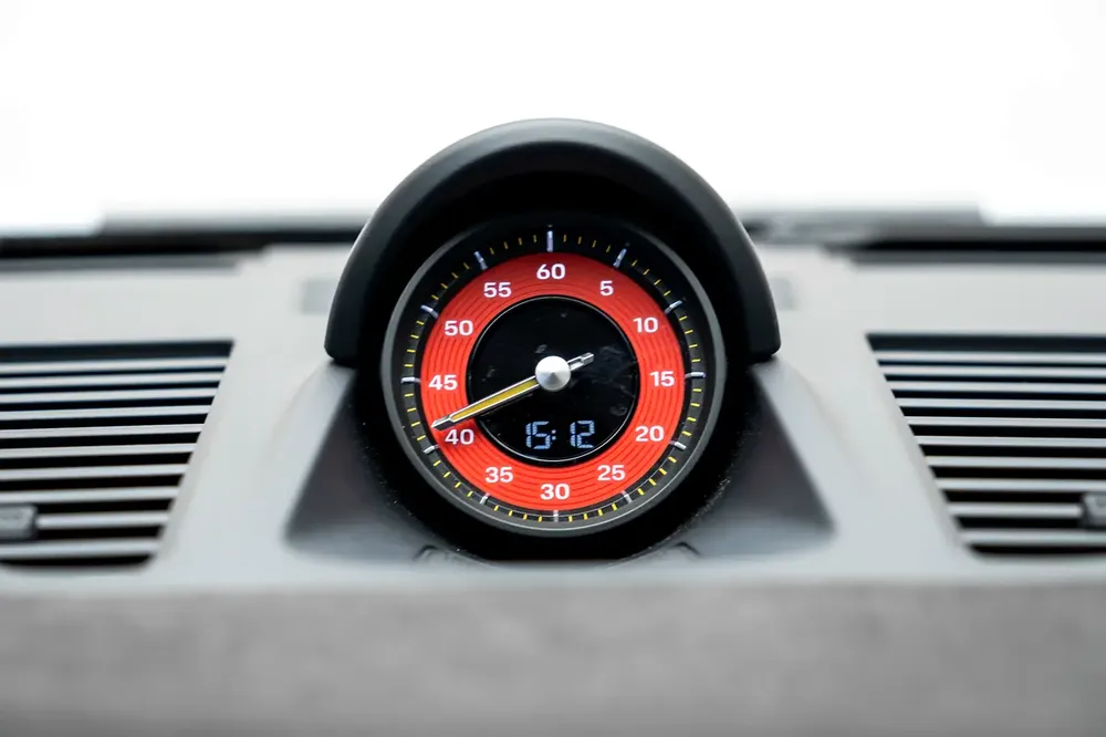 GCC SPECS AL NABOODAH WARRANTY 2024 PORSCHE 911 GT3 RS WEISSACH PACKAGE PCCB + MAGNESIUM WHEELS - Image 12