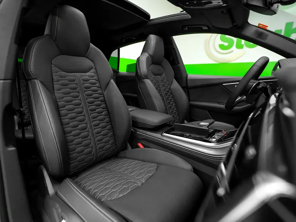 PERFORMANCE RSQ8 2025 SAKHIR GOLD - UNDER WARRANTY - ONLY 2500 KM - TOP SPEC - Image 16