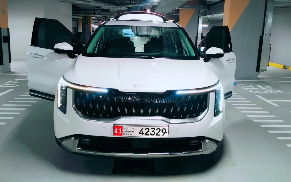 2024 Kia Grand Carnival - Korean Specs - Brand New! - Image 4