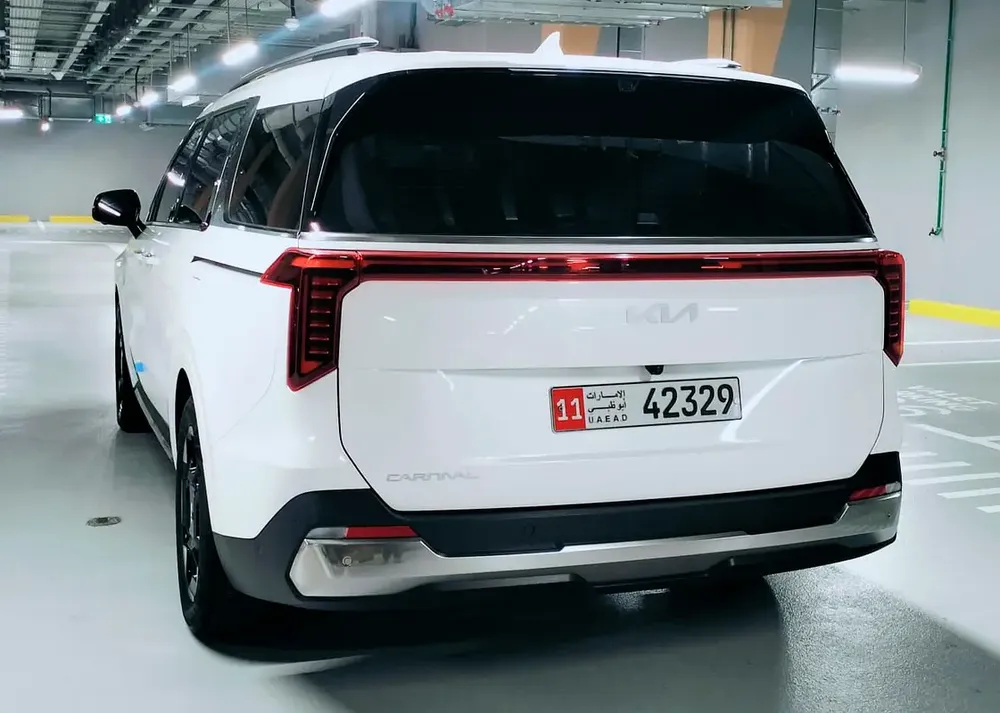 2024 Kia Grand Carnival - Korean Specs - Brand New! - Image 6