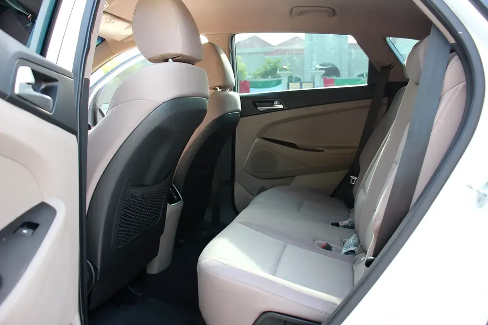 Hyundai Tucson HTRAC AWD 2020 GCC ( 637x60 ) With And Without Down payment - Image 13