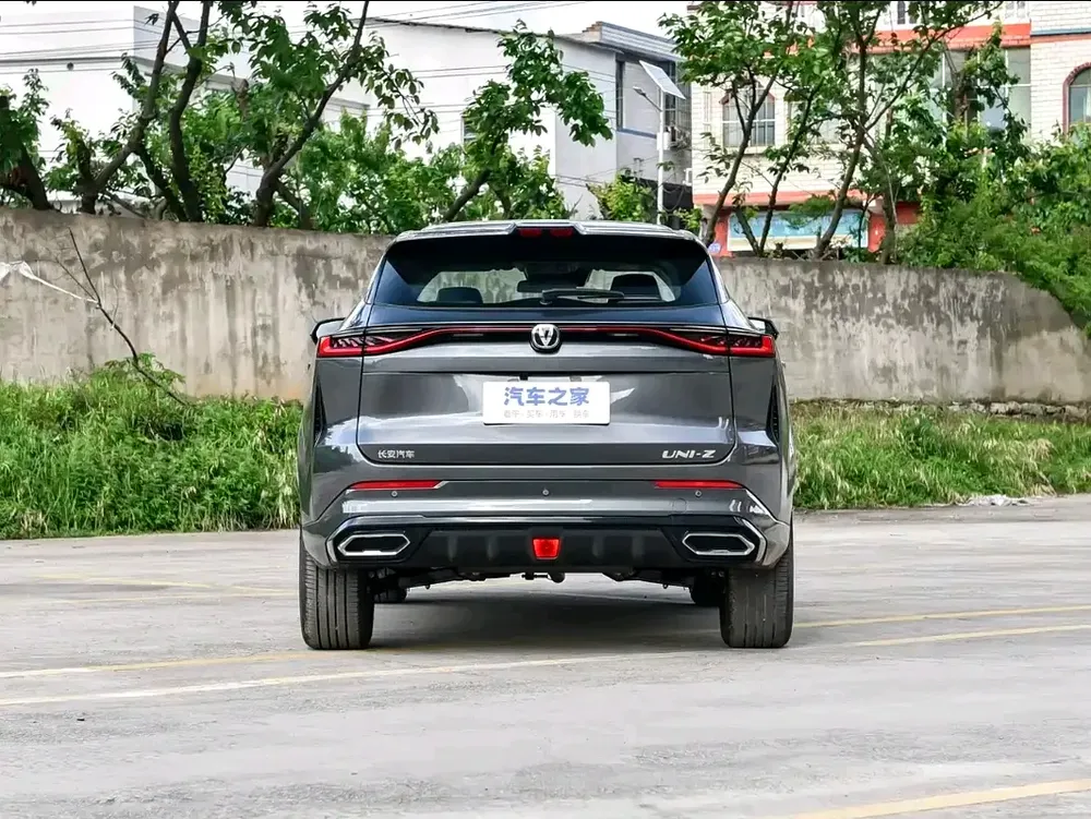 Changan UNI‑Z 2025 1.5T  PRO - Image 6