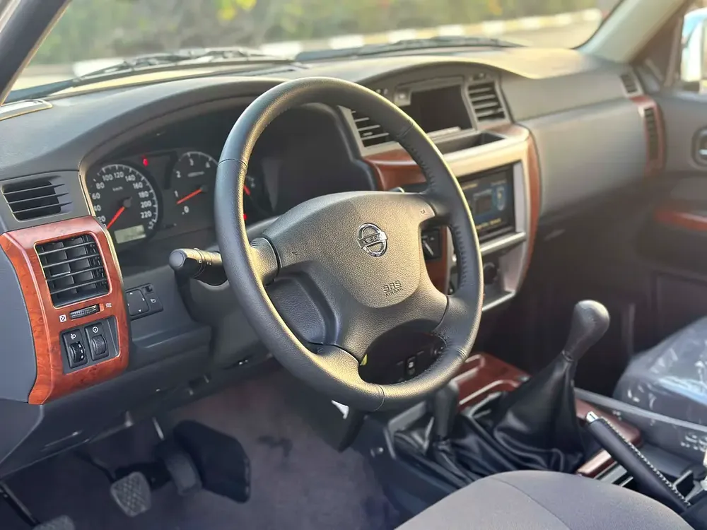 2024 Nissan Patrol Safari Super Safari - GCC Specs - Brand New - Image 5