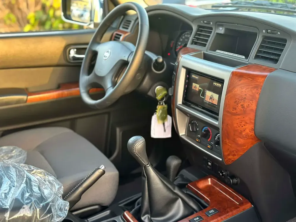2024 Nissan Patrol Safari Super Safari - GCC Specs - Brand New - Image 6