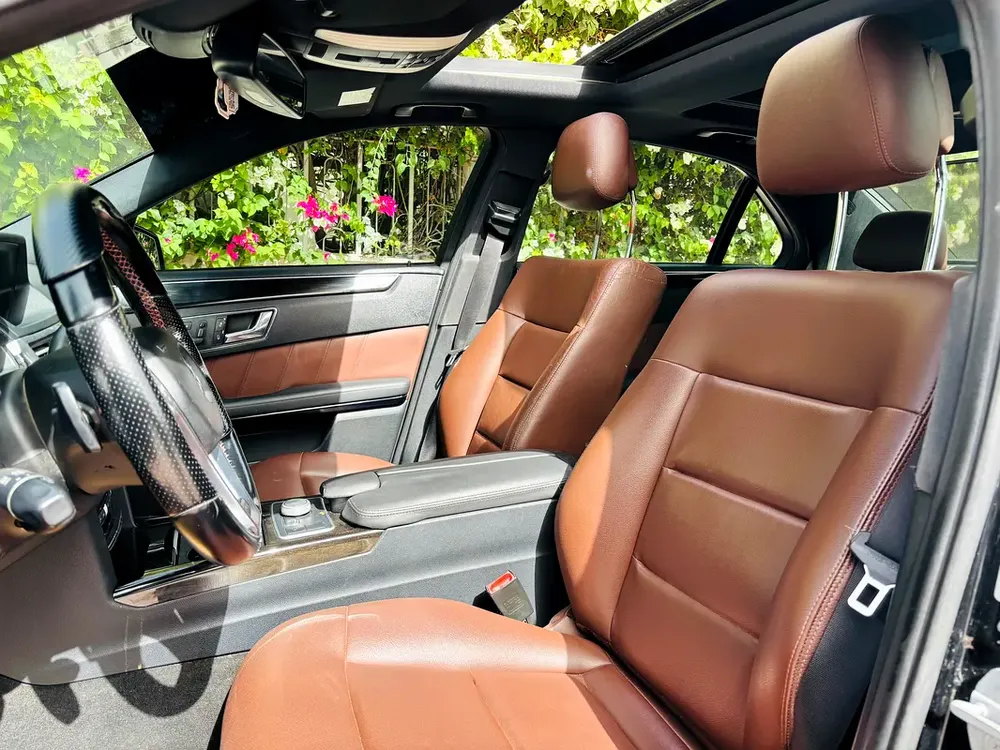 Mercedes-Benz E-Class E 300 2010 GCC Specs - Image 10