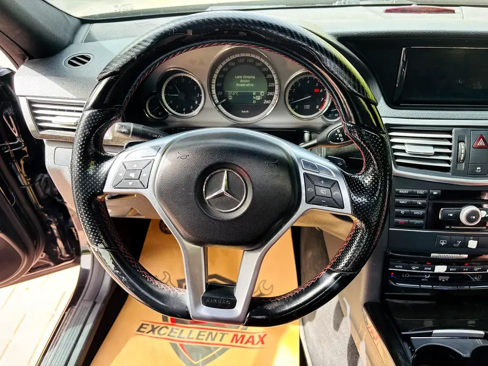Mercedes-Benz E-Class E 300 2010 GCC Specs - Image 11