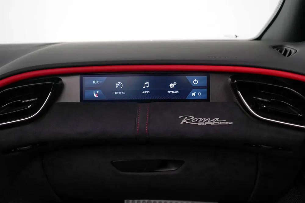 2025 BRAND NEW FERRARI ROMA SPIDER / CARBON FIBER INTERIOR - Image 15