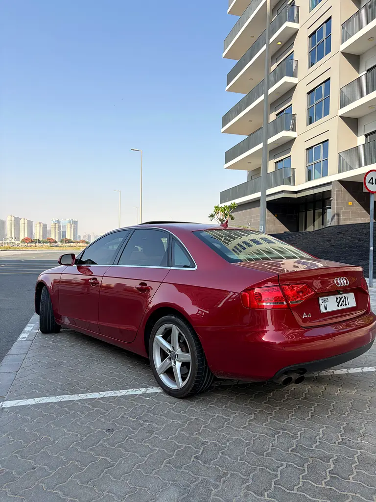 Audi A4 2011 2.0 TFSI Ambition | GCC Specs | Excellent Condition - Image 5