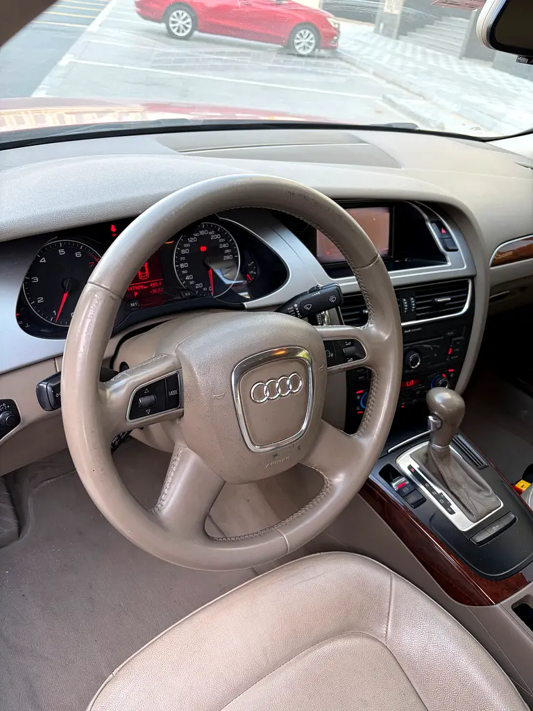 Audi A4 2011 2.0 TFSI Ambition | GCC Specs | Excellent Condition - Image 7