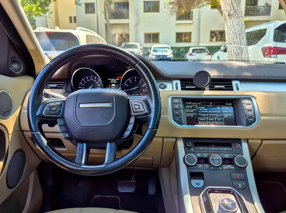 AED 2193/month | 2015 Land Rover Range Rover Evoque  | GCC Specs | Ref#432980 - Image 10