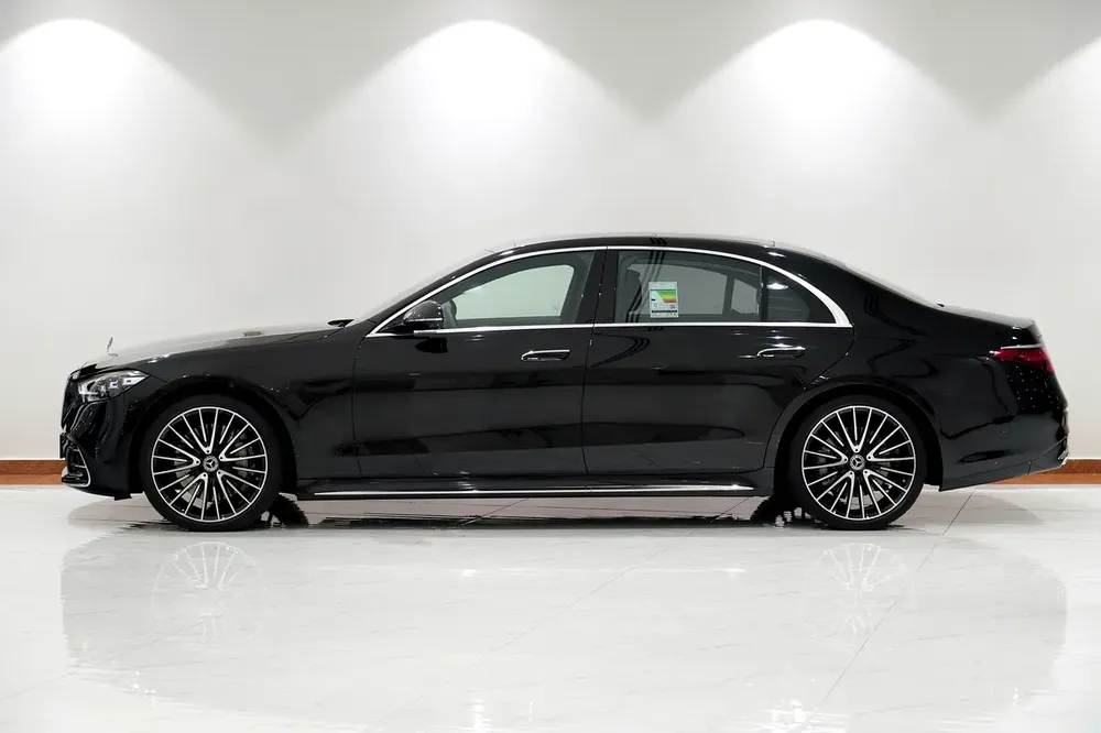 Mercedes-Benz S-Class S 500 2026 GCC Specs Gargash warranty service contrac or 105000km - Image 4