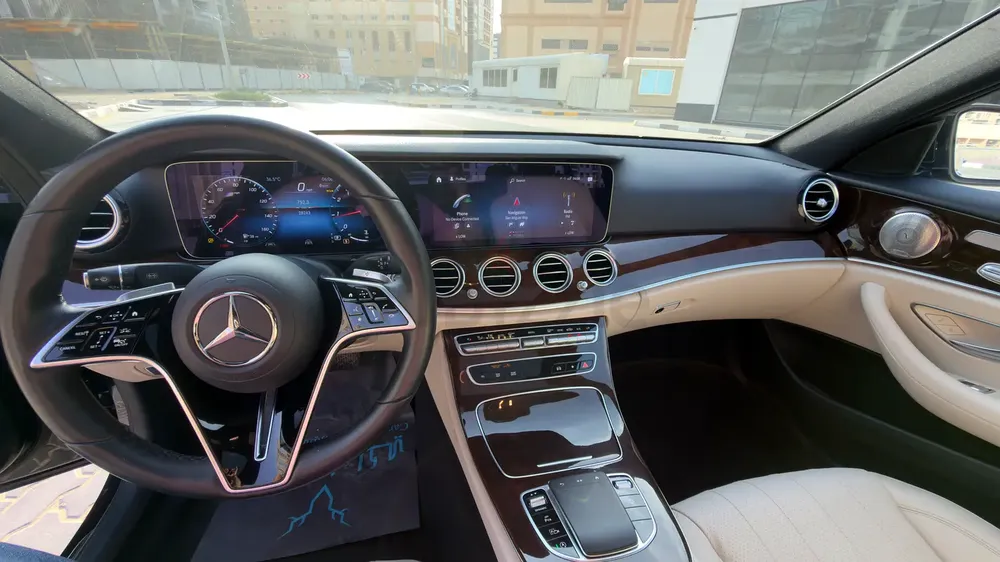 🔥 2023 Mercedes E350 | Clean Title | No Accidents | No Paint | No Airbags Deployed | 100% Original - Image 10