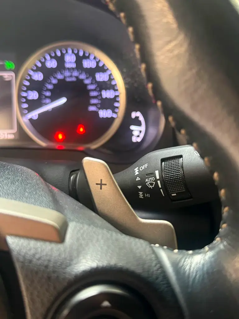 2014 Lexus IS250 - Image 12