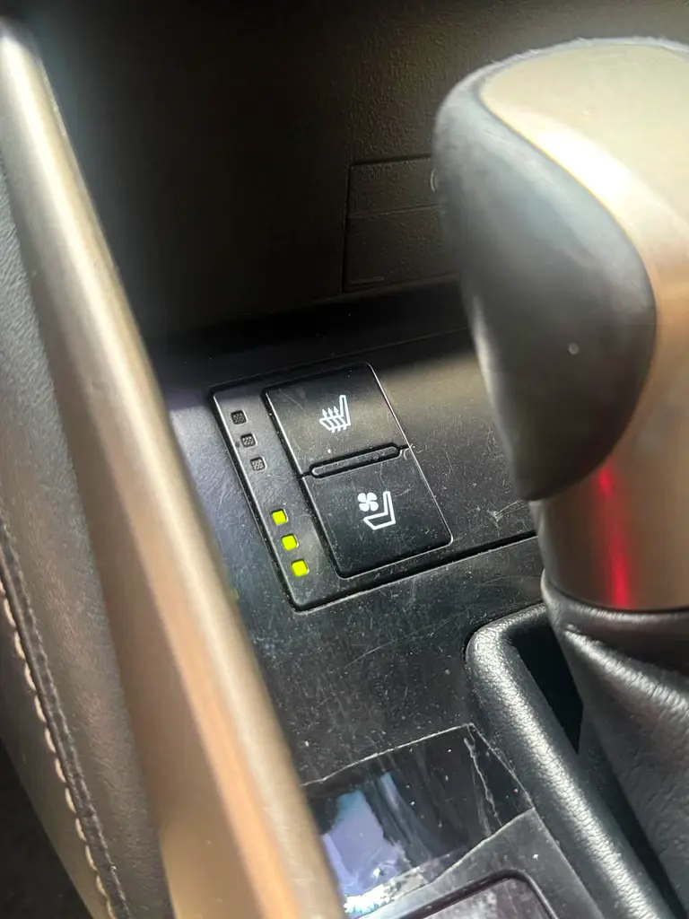2014 Lexus IS250 - Image 16