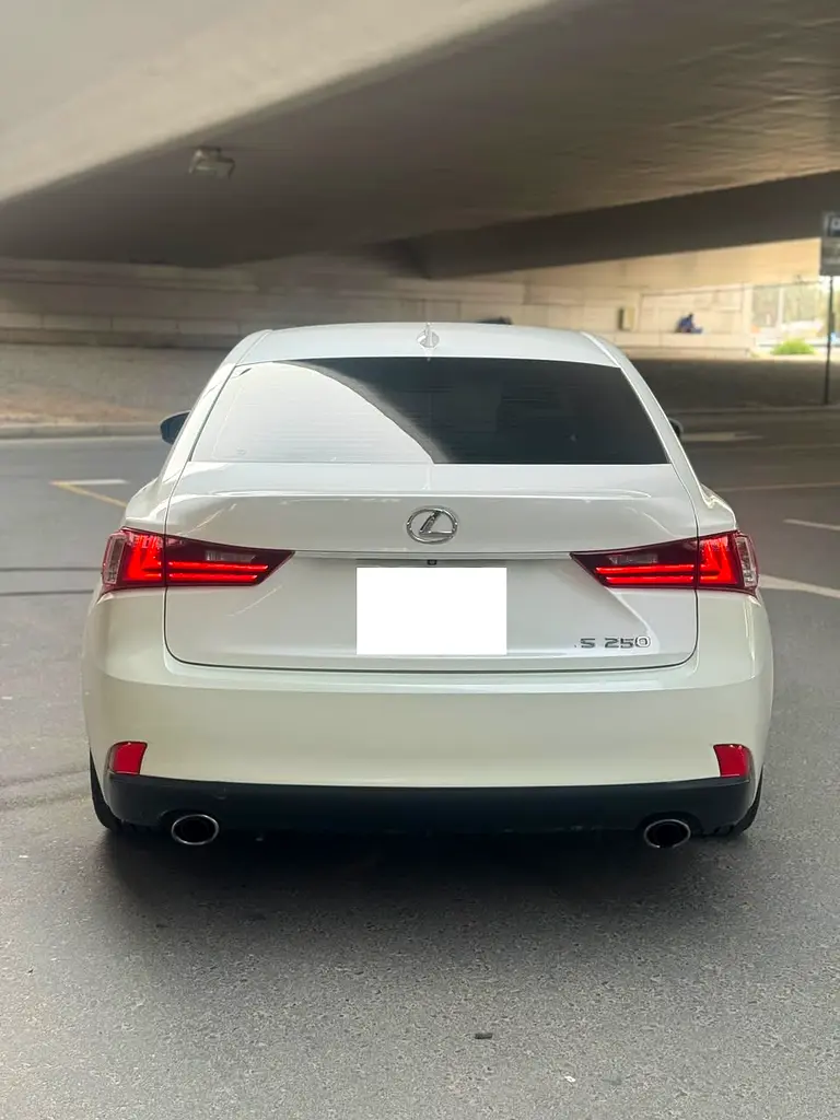 2014 Lexus IS250 - Image 8