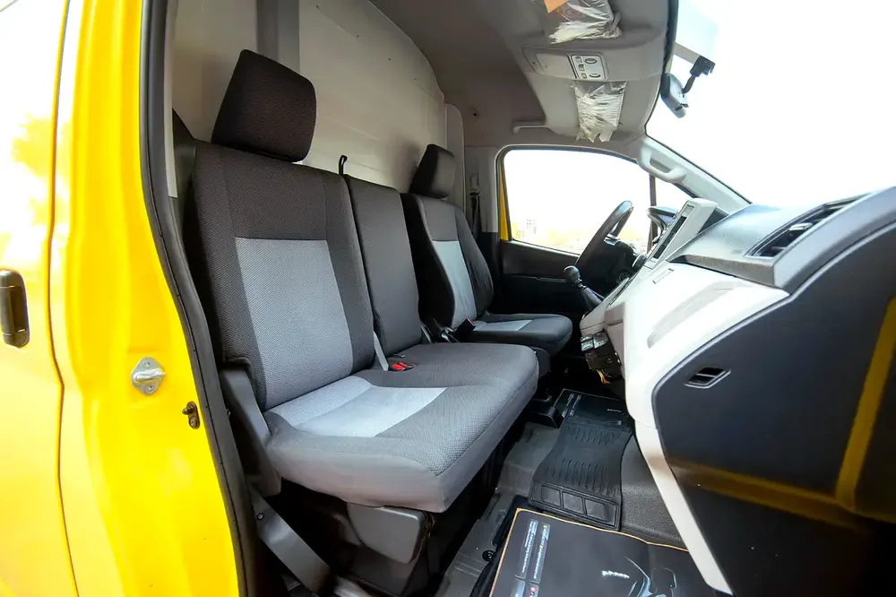 High Roof | Manual | Freezer Van | GCC Specs | Ref#T03514 - Image 11
