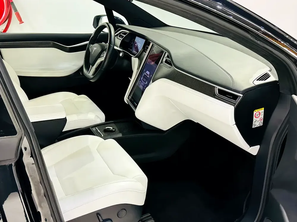 TESLA MODEL X DUAL MOTOR 100D 2017 GCC SPECS - Image 11