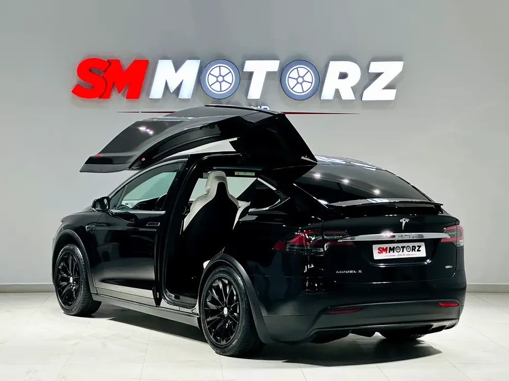 TESLA MODEL X DUAL MOTOR 100D 2017 GCC SPECS - Image 8