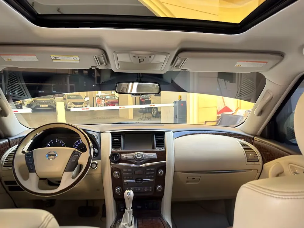 Nissan Patrol LE Platinum City 2019 - GCC Specs - Perfect Condition - Image 9