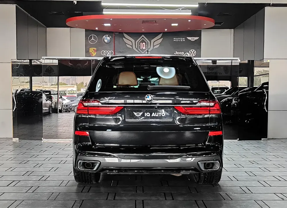AED 2,015 P.M | 2019 BMW X7 xDrive40i M Sport | Under Warranty and BMW Service Contract | GCC | - Image 5