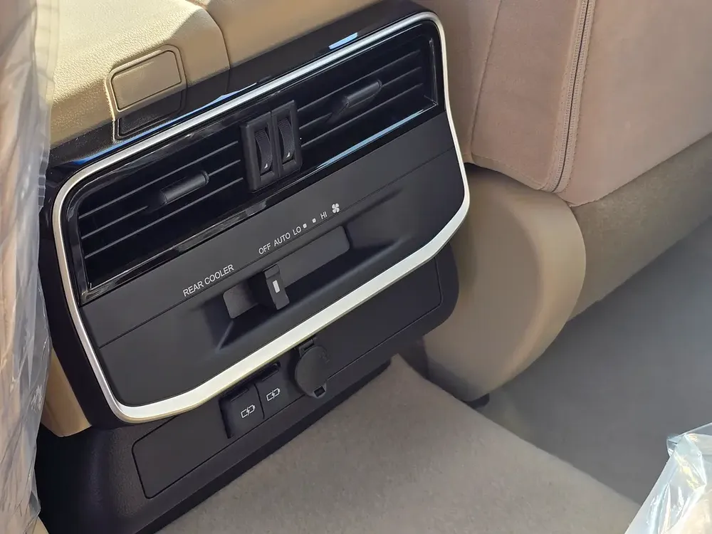 Toyota Land Cruiser GX 2026 GCC Specs - Image 5