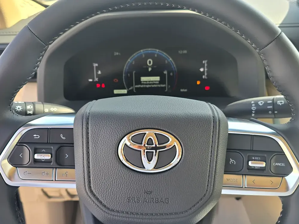 Toyota Land Cruiser GX 2026 GCC Specs - Image 6