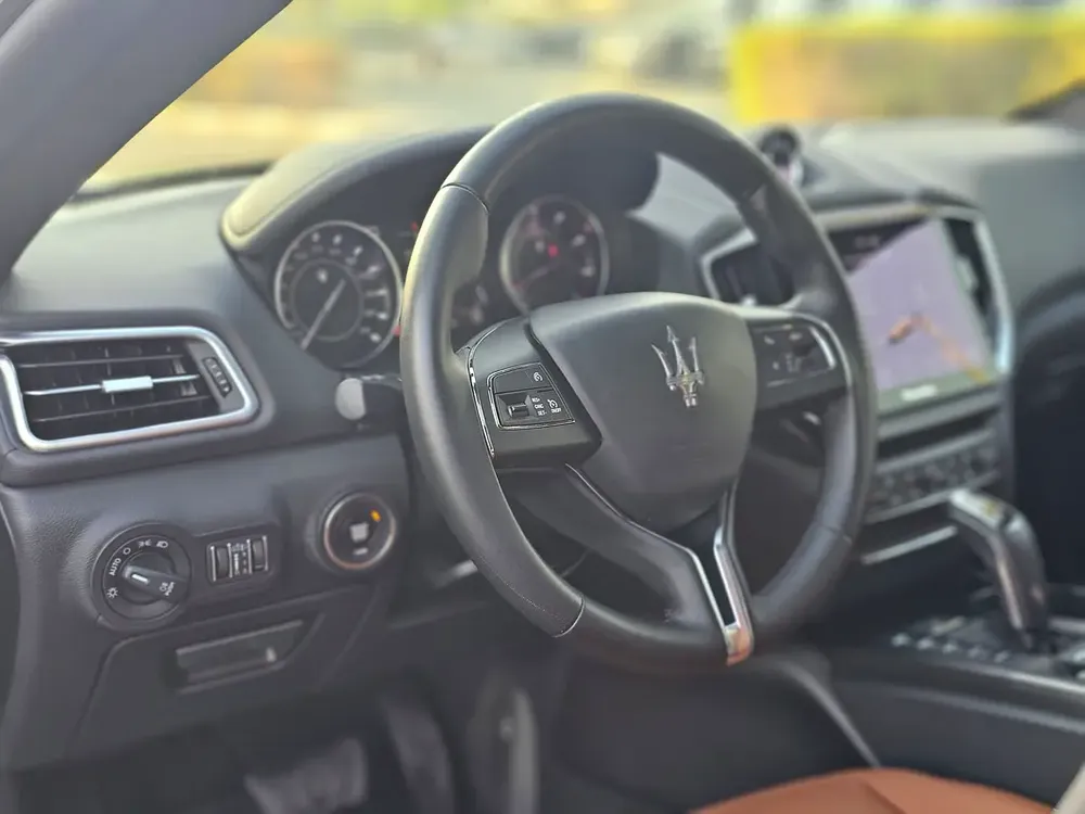 2021 Maserati Ghibli GT Hybrid - GCC Specs - Image 13