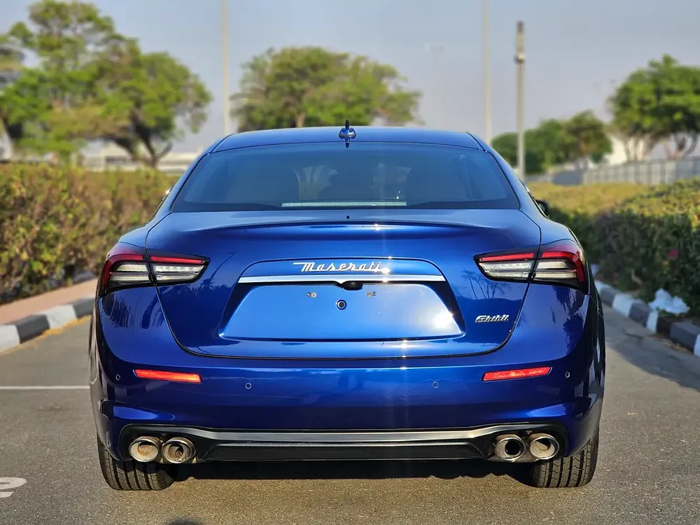 2021 Maserati Ghibli GT Hybrid - GCC Specs - Image 4