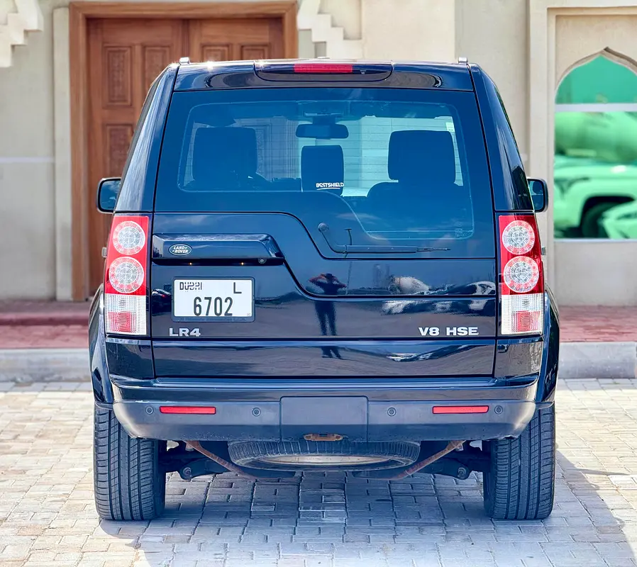 Land Rover LR4 HSE 2013 - GCC Specs - Well Maintained - Image 5