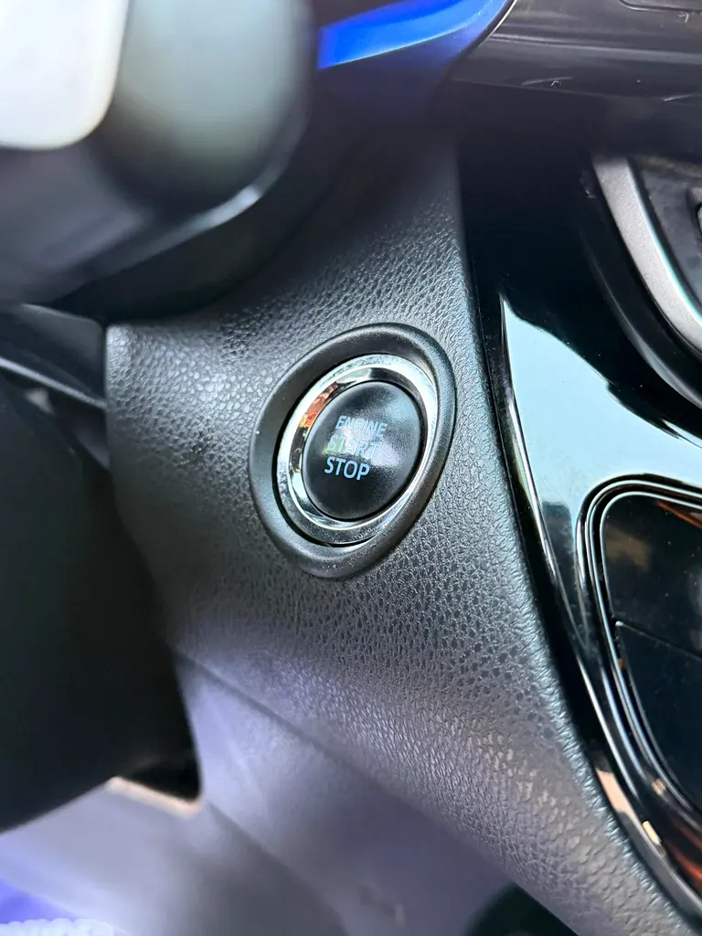 2020 TOYOTA CHR LIMITED AWD NIGHT EDITION USA SPEC - Image 16