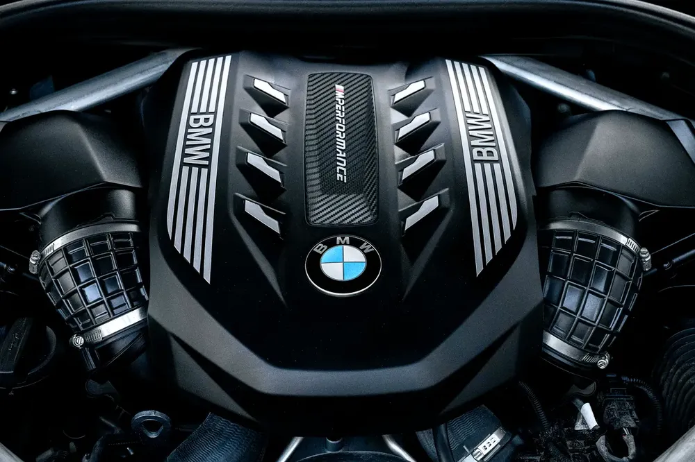 5,092 P.M |  X6 M50i M Sport | 0% Downpayment | BMW Service History! - Image 14