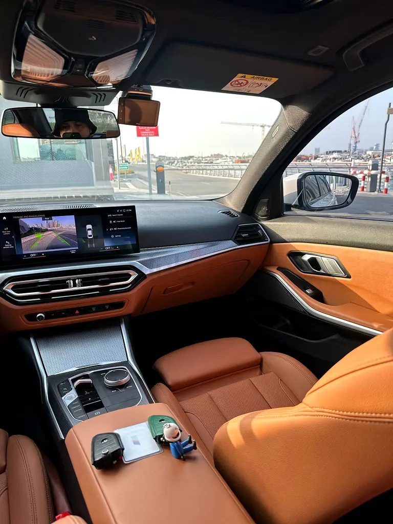 2023 BMW 3-Series 320i M-Package | Korean Specs | Immaculate Condition - Image 15