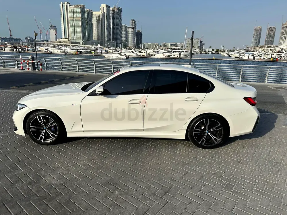 2023 BMW 3-Series 320i M-Package | Korean Specs | Immaculate Condition - Image 6