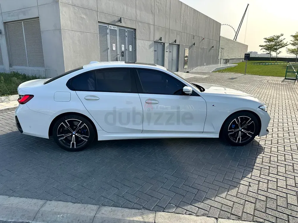 2023 BMW 3-Series 320i M-Package | Korean Specs | Immaculate Condition - Image 7