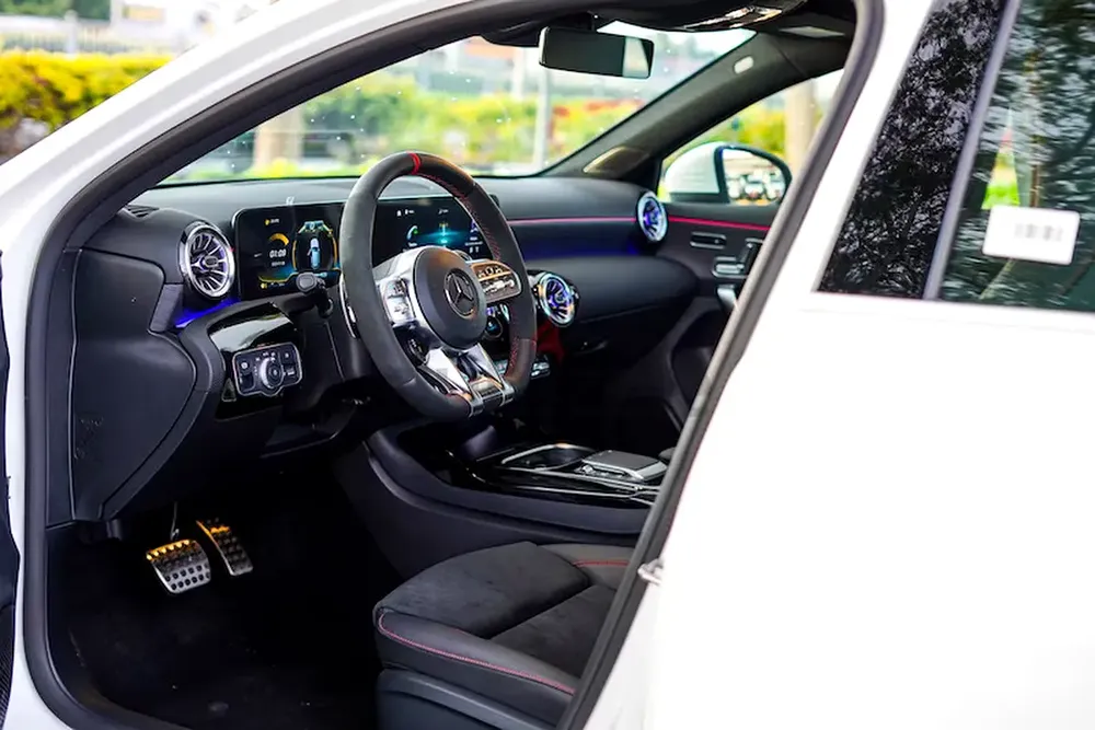 2022 Mercedes-Benz AMG GT 53 4MATIC+ - European Specs - Image 12