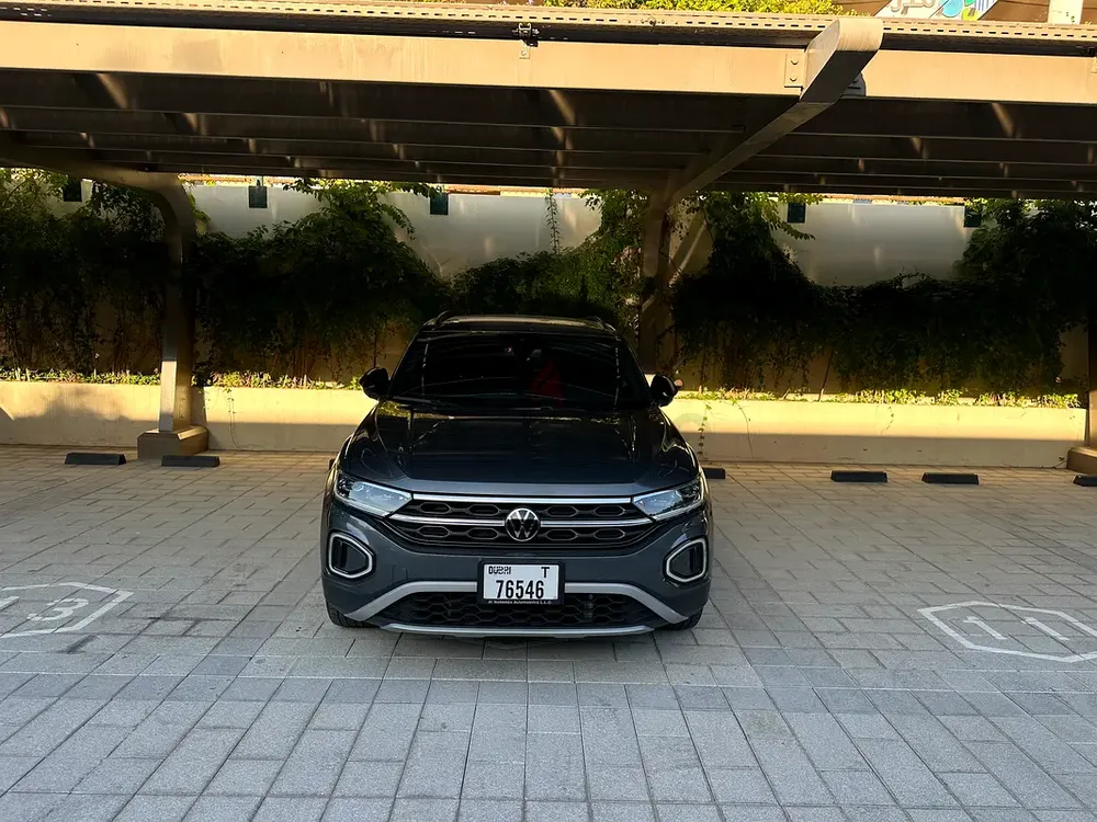 2023 Volkswagen T-Roc Style | GCC Specs | Low Mileage | WhatssApp only | Отличный автомобиль - Image 18