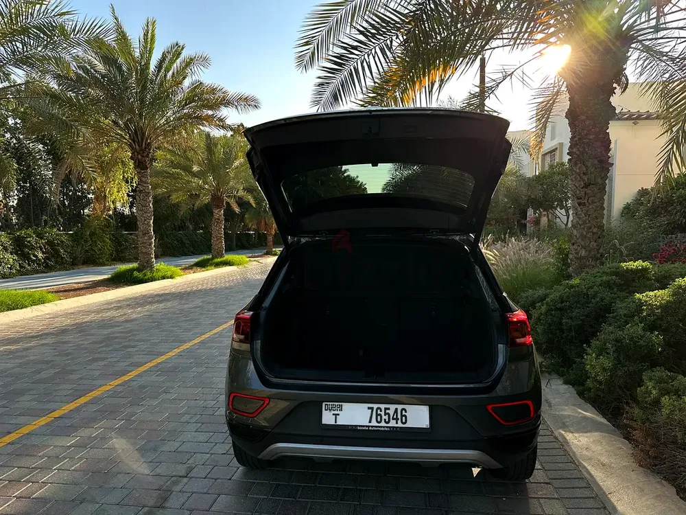 2023 Volkswagen T-Roc Style | GCC Specs | Low Mileage | WhatssApp only | Отличный автомобиль - Image 7