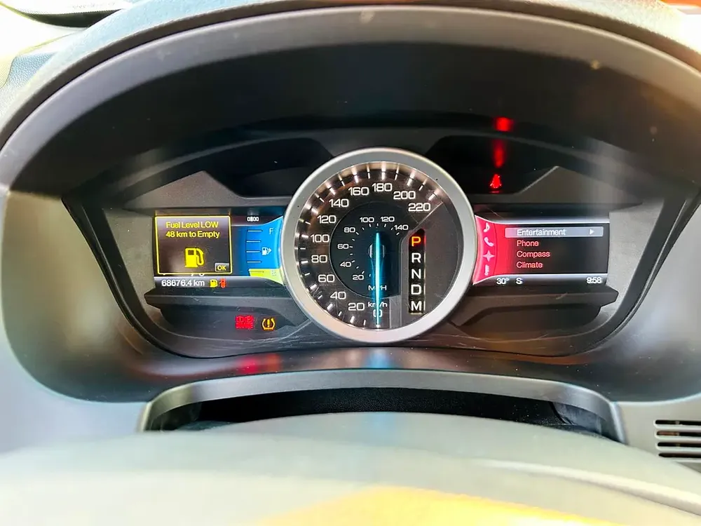 FORD EXPLORER XLT - 2012 - CLEAN CAR FRESH JAPAN IMPORT - Image 17