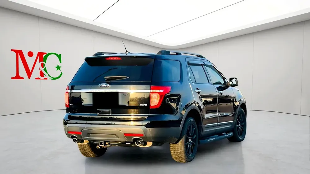 FORD EXPLORER XLT - 2012 - CLEAN CAR FRESH JAPAN IMPORT - Image 7