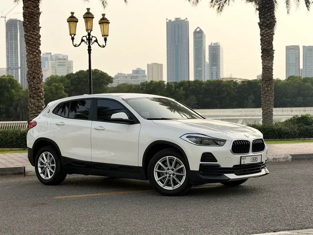 BMW X2 sDrive20i Joy Edition 2022 GCC Specs| Full Service History Available - Image 5